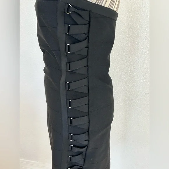 Iris Strapless Dress. Large. Black - Picture 3 of 5